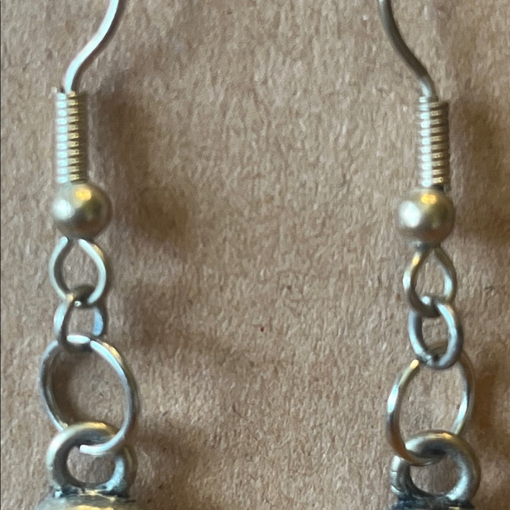 Skull Key Dangle Earrings - Picture 3 of 4
